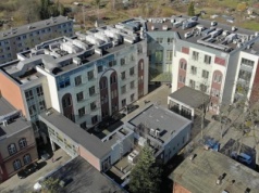 Olsztyn: szpital uniwersytecki ogranicza przyjęcia pacjentów z SM. Powód? NFZ nie płaci na czas