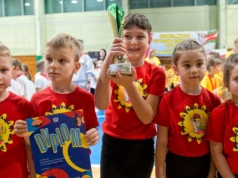 Maluchy na starcie, rodzice na trybunach. 35. Spartakiada Przedszkoli w Siedlcach