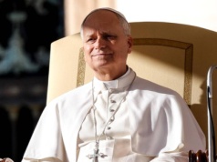 Papież Leon XIV uderza w Donalda Trumpa. Wskazuje na "rozbicie ważnego sojuszu"