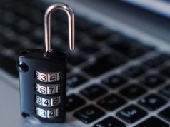 Niepozorny numer, poważne ryzyko. Dlaczego podawanie PESEL-u jest niebezpieczne?