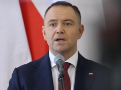 Ruletka prezydenckich wet. Karol Nawrocki nachalnie zaleca się do obu Konfederacji