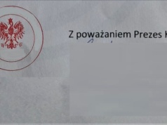 47-latek odpowie przed sądem za korzystanie z pieczęci z godłem Polski bez zezwolenia
