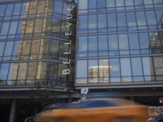 Cięcia Trumpa zagrożą ubezpieczeniu zdrowotnemu blisko miliona nowojorczyków