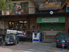 Znana sieć zamyka kilkaset sklepów. Pracę straci kilka tysięcy osób