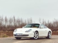 Porsche 911 Carrera 4 996 2000 – 126999 PLN – Łomianki