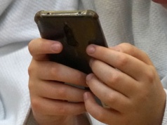 Media społecznościowe nie dla dzieci. Nowe prawo w Australii