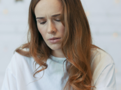 Zdania, których nie mówi się mamie. "Niby z troski, ale bardzo ranią"