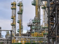 Awaria w niemieckiej rafinerii. Wyciek ropy tuż przy granicy z Polską