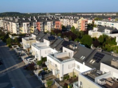 Warszawiacy chcą budować domy i sprzedawać działki. Miasto zablokowało teren na długie lata