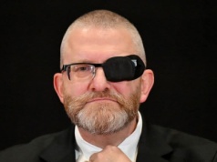 Ta historia nie jest o Braunie. Ona jest o kulturze publicznej