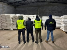 Blisko 63 tony nielegalnego tytoniu. Zatrzymano dwóch mężczyzn