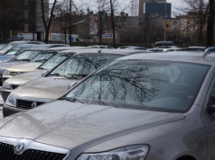 Skarbówka rusza z licytację samochodów. Ceny zaczynają się od 1000 zł. Ofert jest wiele