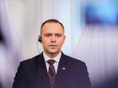 Karol Nawrocki w czołgu. Nagranie z poligonu stało się hitem internetu