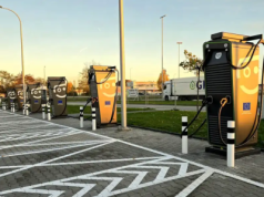 GreenWay uruchomił kilkadziesiąt ładowarek i rozdaje prąd za darmo