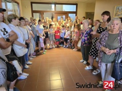 Rodziny zastępcze zostają w Świdnicy. Są decyzje w sprawie uchodźców z ośrodka w poprawczaku