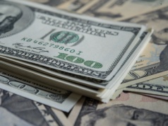 Fed tnie stopy po raz trzeci, ale wchodzi w tryb obserwacji. Czy będą kolejne obniżki?