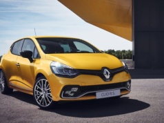 Renault Clio RS na horyzoncie. Dokonujcie właściwych wyborów