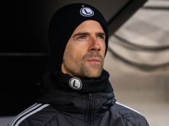 Trener Legii ma pretensje do sędziów. "Kluczowy moment meczu"