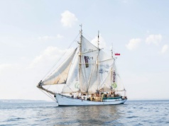 Betlejemskie Światło Pokoju podróżuje po Polsce i popłynie do Szwecji oraz Danii