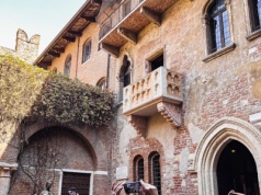 Turyści muszą zapłacić, by zobaczyć słynne miejsce. "Hańba"