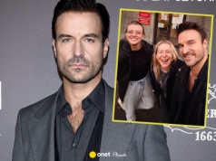 Uśmiechnięty Piotr Stramowski pozuje z partnerką i byłą żoną. Ma pewną refleksję