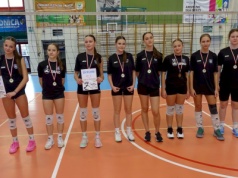 Zacięte zmagania dla młodych siatkarek z SP 6
