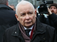 Tak źle w PiS nie było od dekady. Jarosław Kaczyński ma cztery poważne problemy