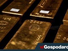 Zagranica nie ma praw do rezerw złota. Włosi nie ustępują