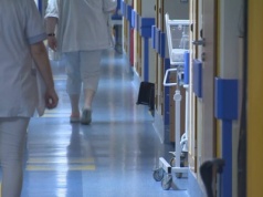 Epidemia "supergrypy" w Wielkiej Brytanii. Premier krytykuje lekarzy