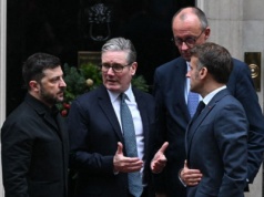 Człowiek Trumpa leci do Europy. Spotkanie z przywódcami w nowej lokalizacji