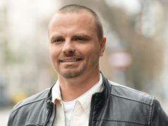 Syn Marcina Hakiela zadebiutował na wybiegu. Skradł show podczas pokazu wózków