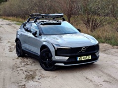 Volvo EX30 Cross Country: SUV, który chce być wszystkim naraz
