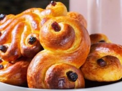 Pieczono na św. Łucji. Złociste ciasto pachniało w całym domu