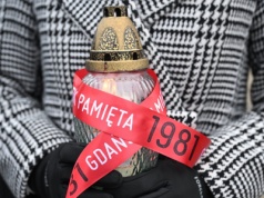 Stan wojenny był wymierzony w opozycję i „Solidarność”: tysiące żołnierzy, milicjantów i czołgi na ulicac …