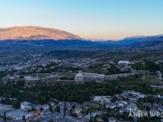 Gjirokastra (Albania) – przewodnik po atrakcjach