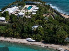 Demokraci ujawniają zdjęcia z posiadłości Epsteina. „To nic wielkiego” – komentuje Trump