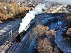 Kolej wraca po 20 latach. Pierwszy fragment linii 104 gotowy, pociągi jadą w stronę Sądecczyzny