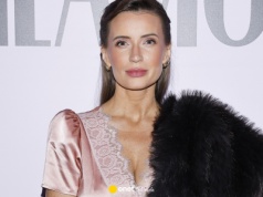 W sieci huczy, że ją zwolniono. Była pogodynka TVN zabiera głos. 