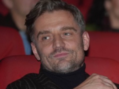 Rzadki widok. Rogacewicz na zdjęciu z synem. "My mężczyźni"