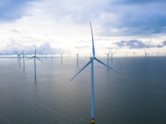 Dlaczego giganci porzucają inwestycje w morskie wiatraki? Odpowiedź jest skomplikowana