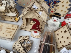 Kiermasz, parada Mikołajów i warsztaty na sandomierskiej starówce