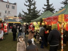 Świąteczna magia w Kramsku. Rękodzieło, smakołyki i kraina św. Mikołaja