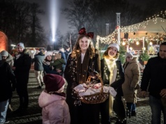 Bajkowy zamek w świątecznej odsłonie. Sobota pełna magii, w niedzielę kolejne atrakcje