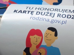 Posiadacze Karty Dużej Rodziny zyskali nowe przywileje. W tych sytuacjach mają teraz pierwszeństwo