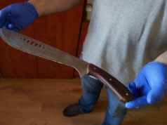 Ósmoklasista przyniósł maczetę na lekcje do jednej z podkarpackich szkół. Został zatrzymany!