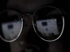 W tym roku Polacy wydali 87 mln dolarów na OnlyFans. Dlaczego to szkodliwe społecznie?