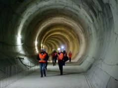 Kiedy ruszy tarcza drążąca tunel pod Łodzią? Wykonawca uważa termin za mało realny