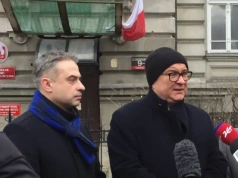 Liderzy Lewicy się nie popisali. Przyłapano ich na warszawskich drogach