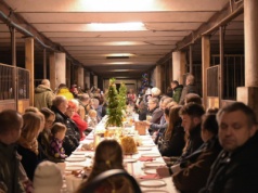 Wigilia Stajenna w Regielnicy – spotkanie, które łączy ludzi, tradycję i naturę