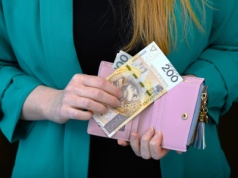 Ci pracownicy mogą dostawać co miesiąc premię 